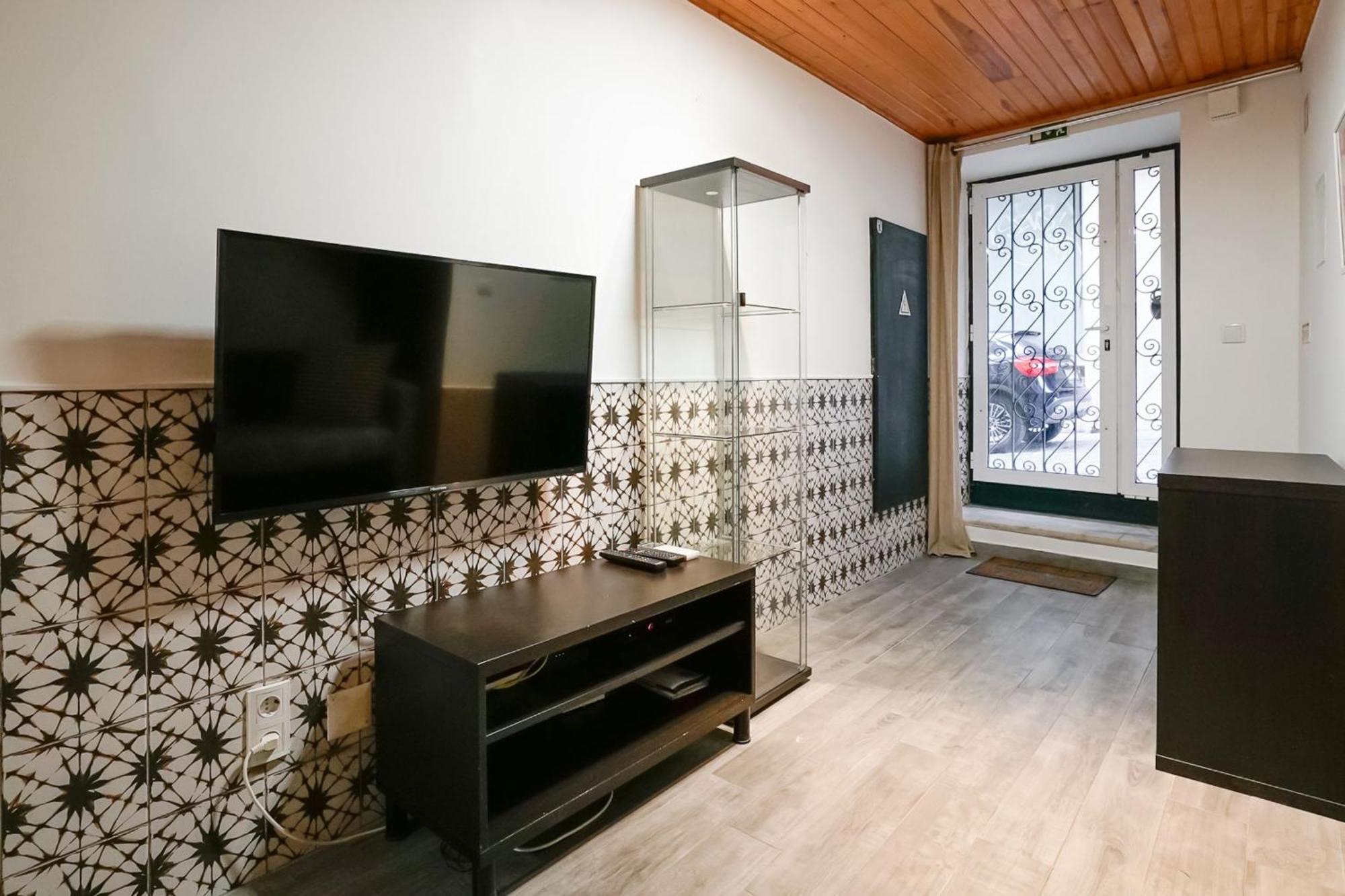 Cosmopolitan Chiado Apartment By Lovelystay Lisboa Екстериор снимка
